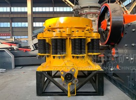 鄭州中意時產300噸HC型反擊式破碎機發往鞏義石料廠